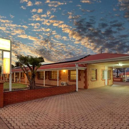 Charles Rasp Motor Inn & Cottages Broken Hill Exterior photo